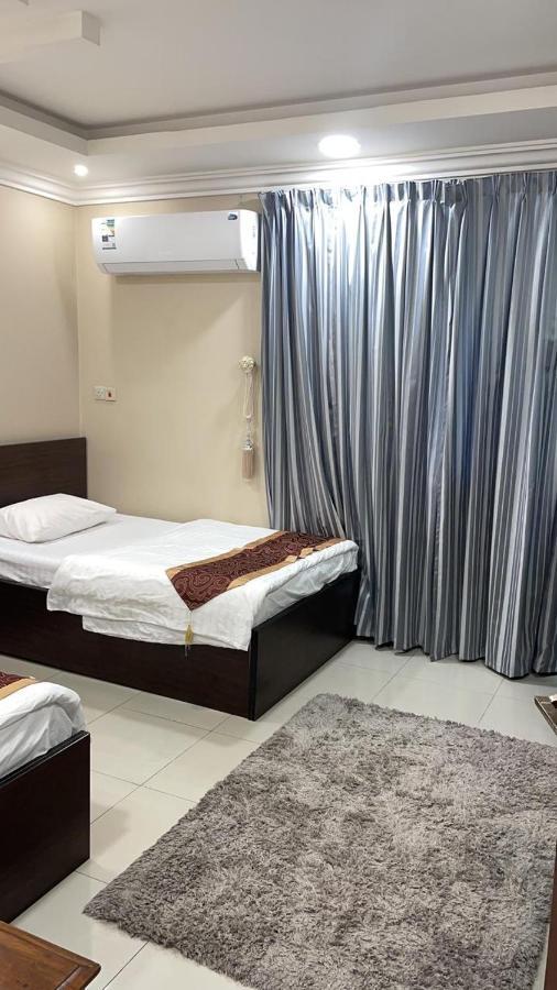 شقق المربعة للشقق المخدومة Ruqaiqah Exterior foto